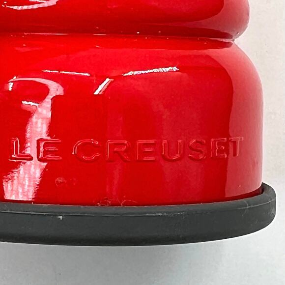 Le Creuset Salt and Pepper Mill set - Picture 6 of 8